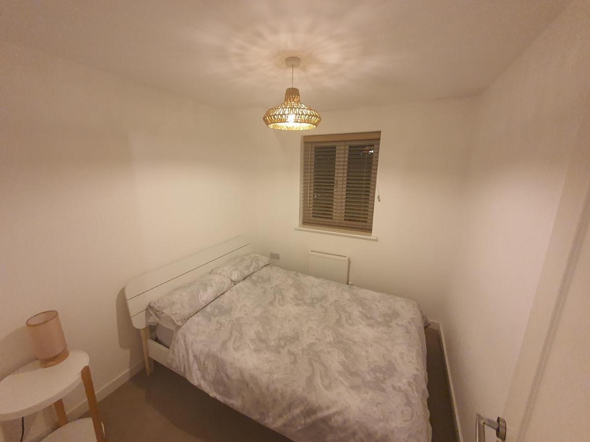Chic City Centre Apartment With Allocated Parking Swansea Luaran gambar